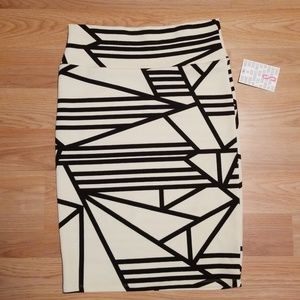 Lularoe Cassie